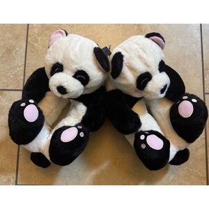 Feetmoji Panda Slippers Women 9-10 Black White Plush Animal House Shoes NEW